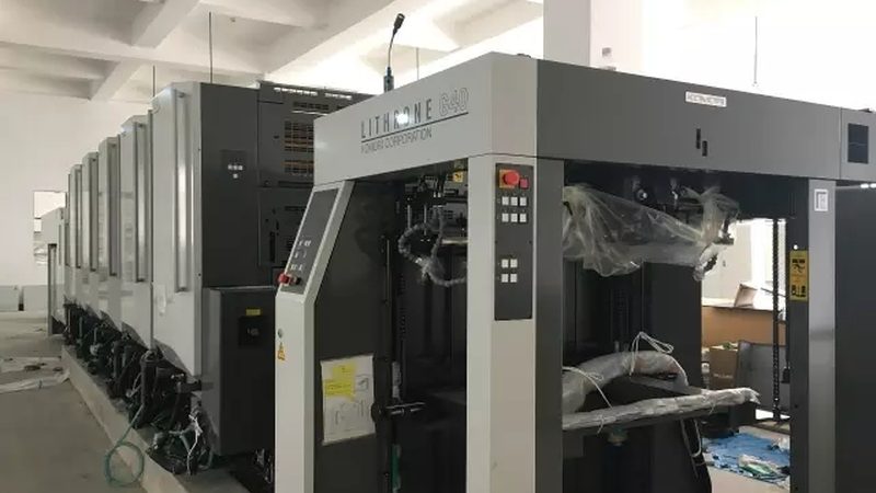 高精度液体灌装机：如何选择合适的型号及关注要点**